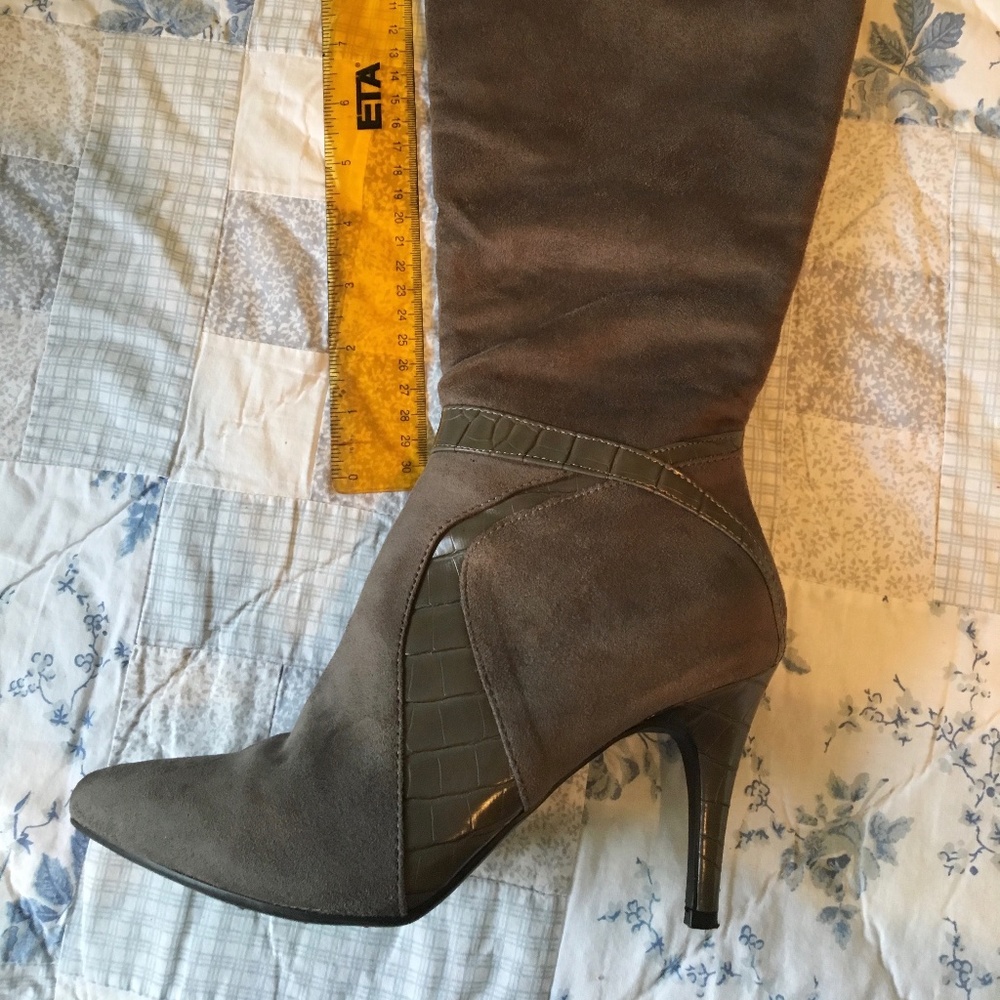 Women’s Boots, Size 7 1/2, Knee Height - Picture 7 of 14